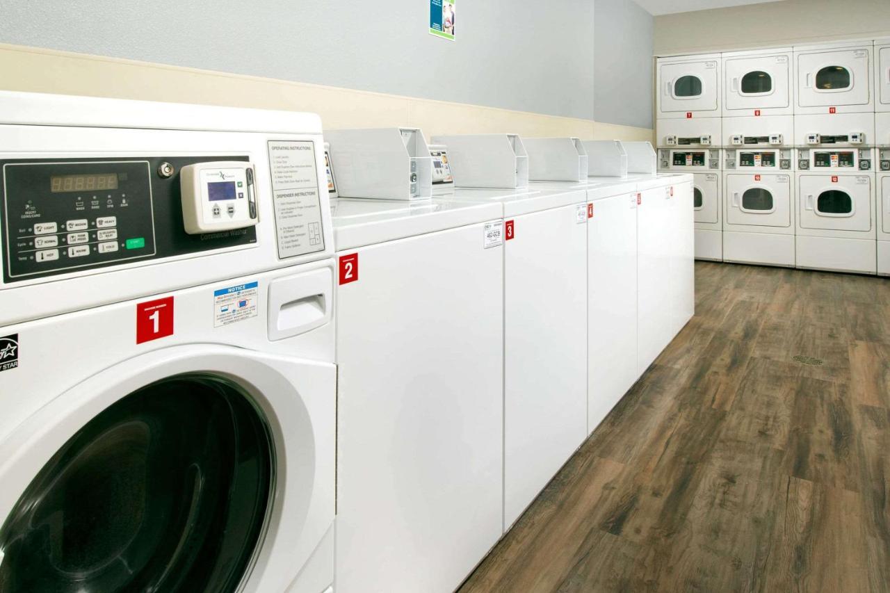 Woodspring Suites Chicago Darien Kültér fotó